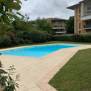 City Rose T2, Climatisation,Parking Prive, Piscine, Wifi , Tout Confort Toulouse